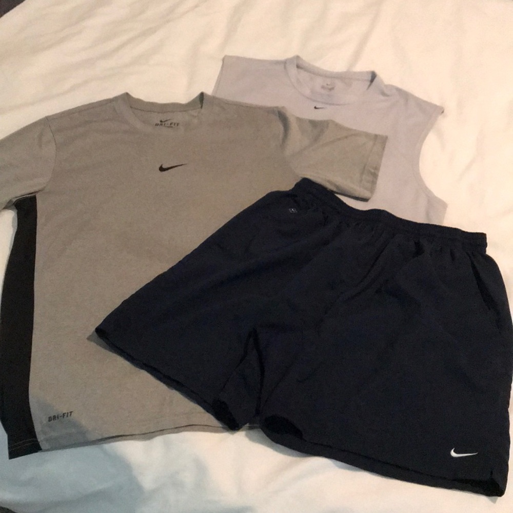 Nike Dri-Fit Bundle - Picture 2 of 8